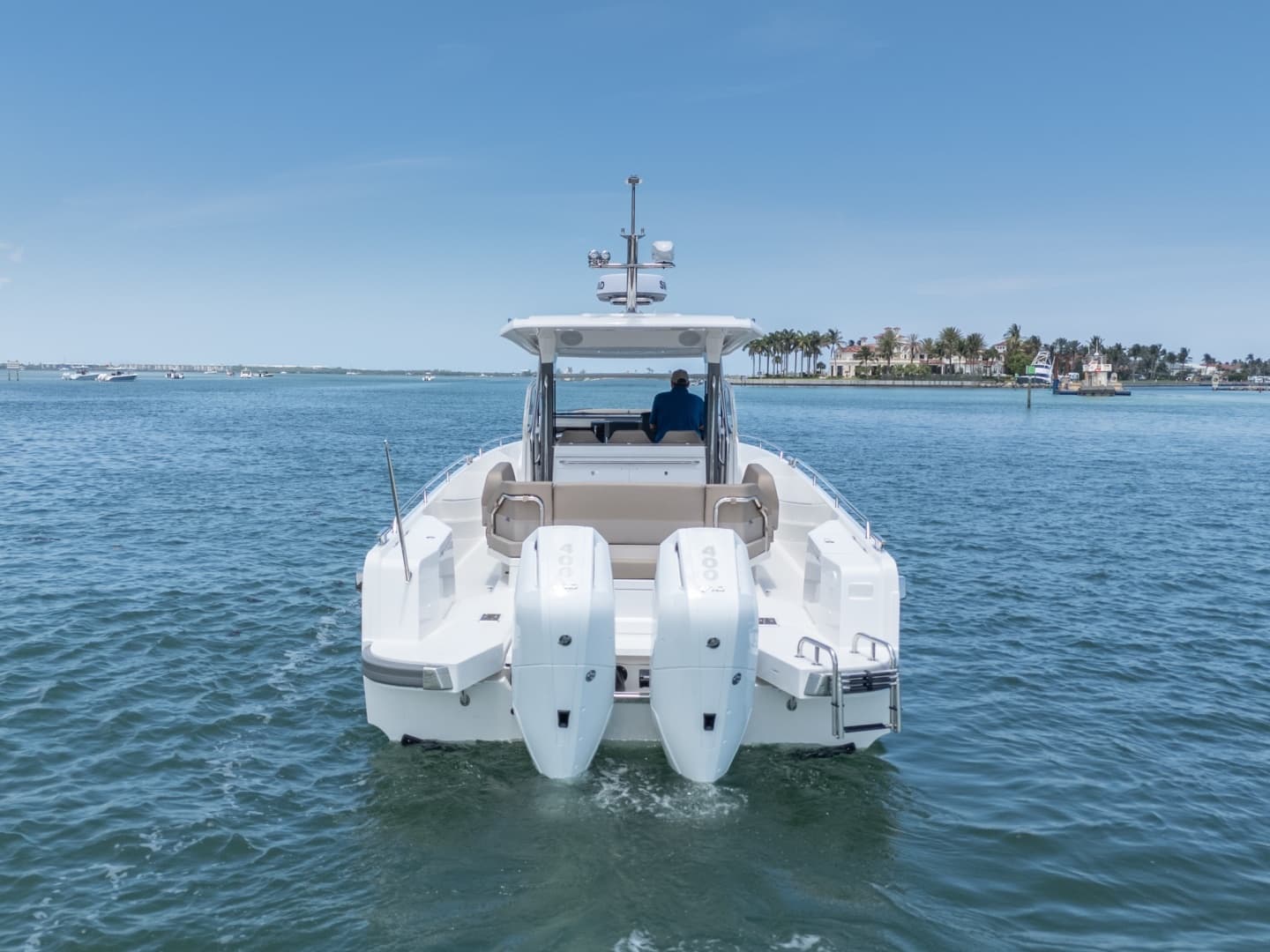 2025 Nimbus Tender 11