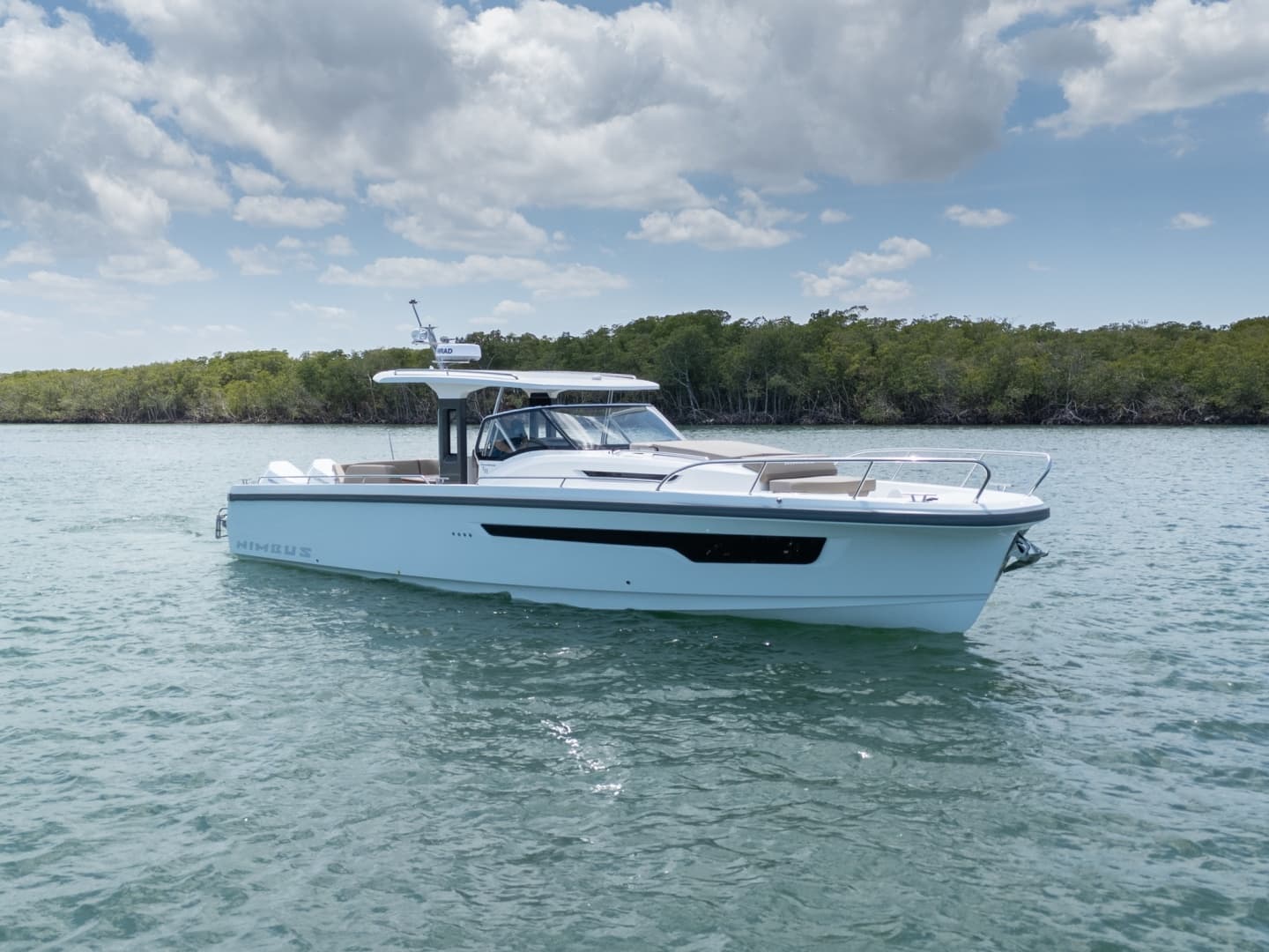 2025 Nimbus Tender 11