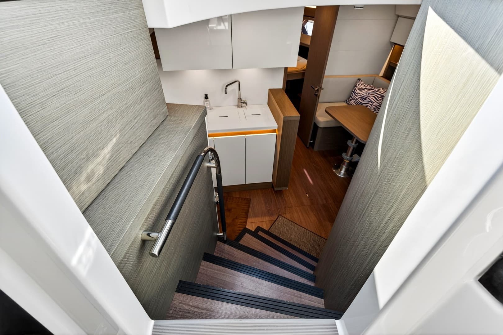 2023 Beneteau Gran Turismo 45