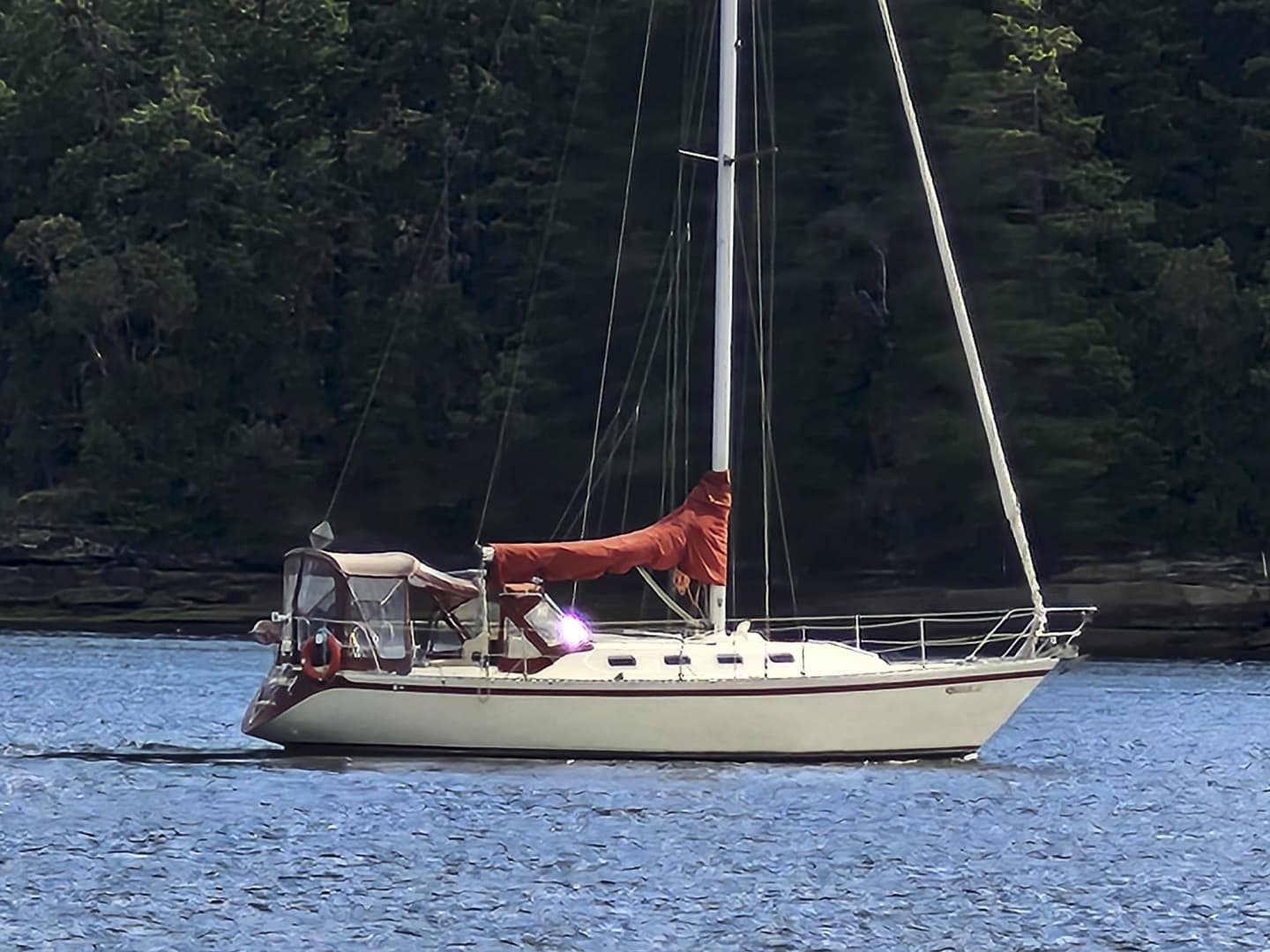 1982 Canadian Sailcraft CS-36