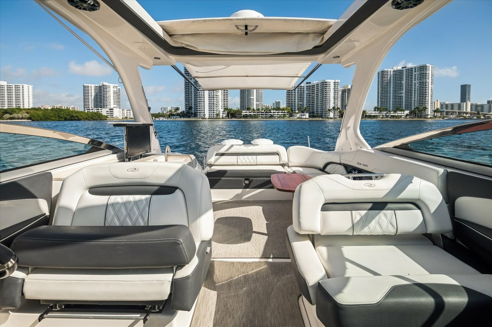 2019 Regal 33 OBX