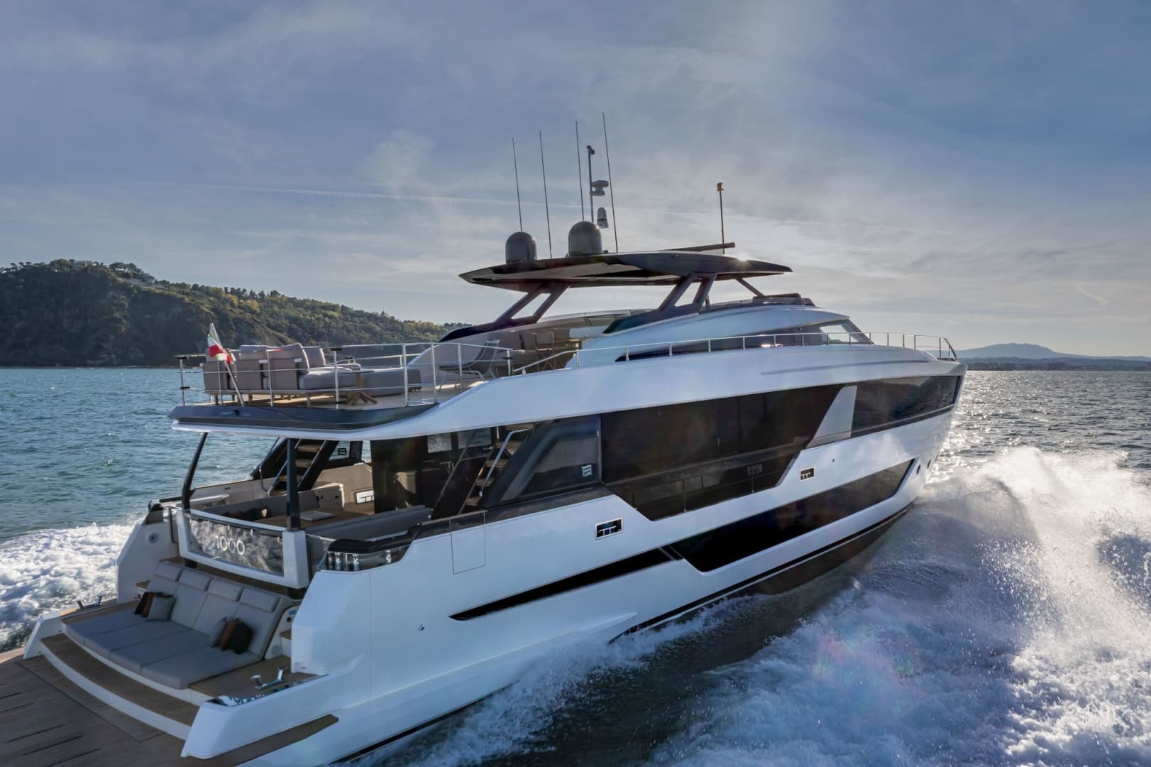 2023 Ferretti Yachts 1000