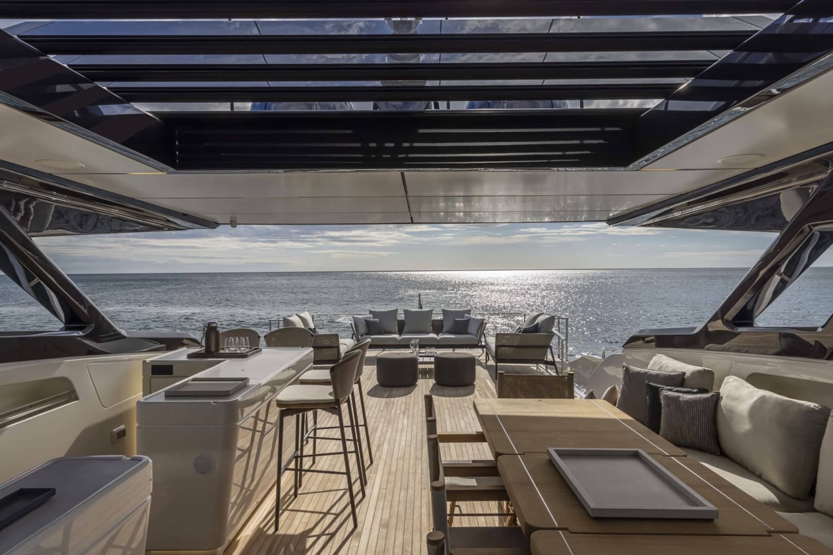 2023 Ferretti Yachts 1000
