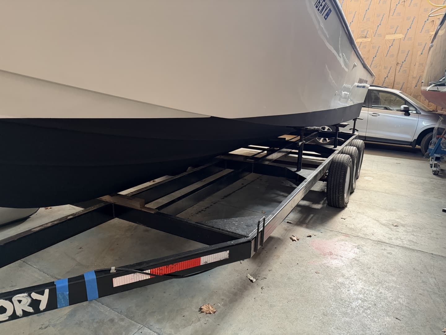 Three-axle custom Trailer