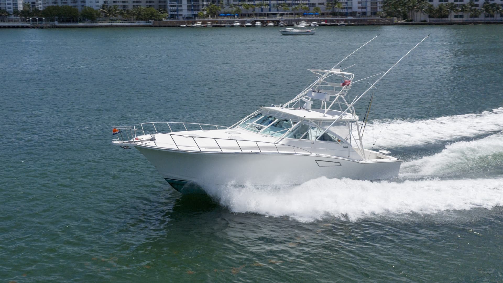 2000 Cabo 45 EXPRESS