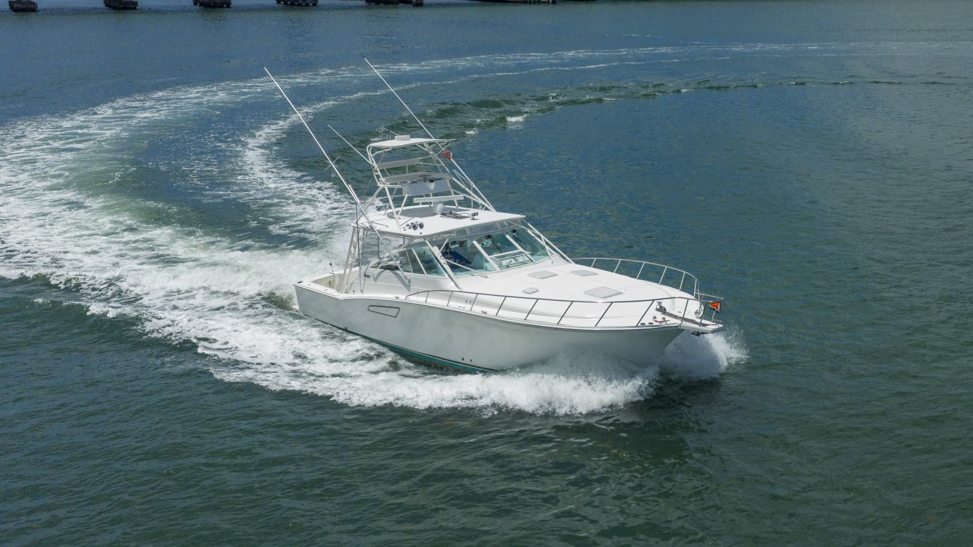 2000 Cabo 45 EXPRESS