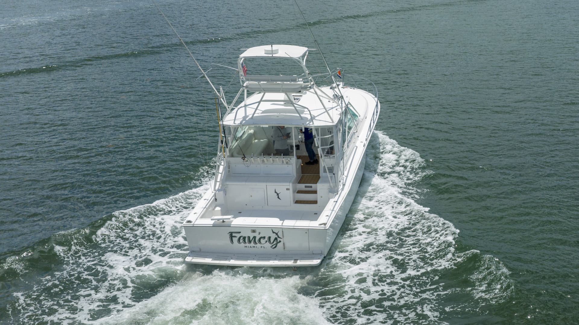 2000 Cabo 45 EXPRESS