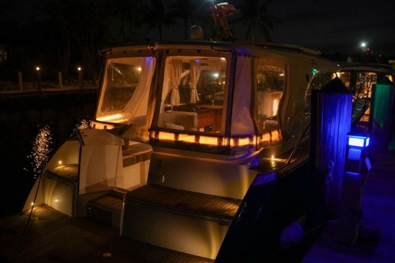 2026 Marex 360 Cabriolet Cruiser