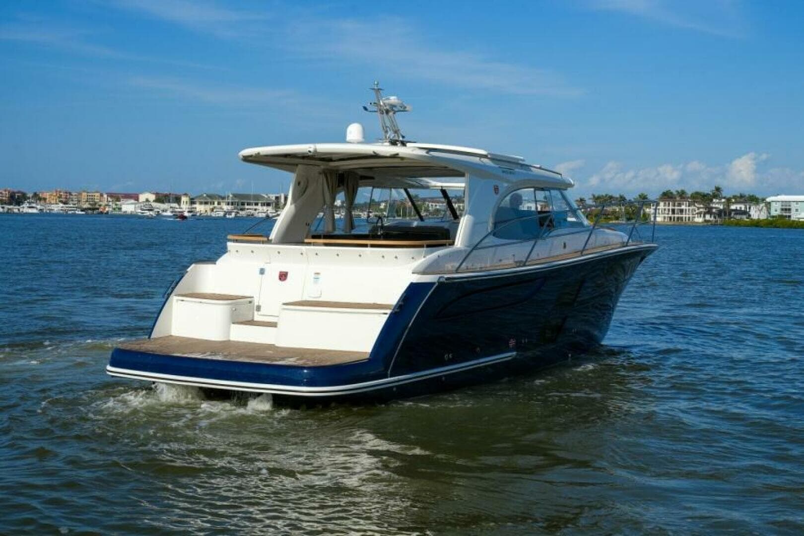 2026 Marex 360 Cabriolet Cruiser