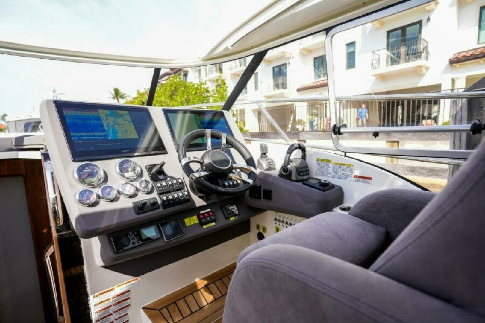 2026 Marex 360 Cabriolet Cruiser