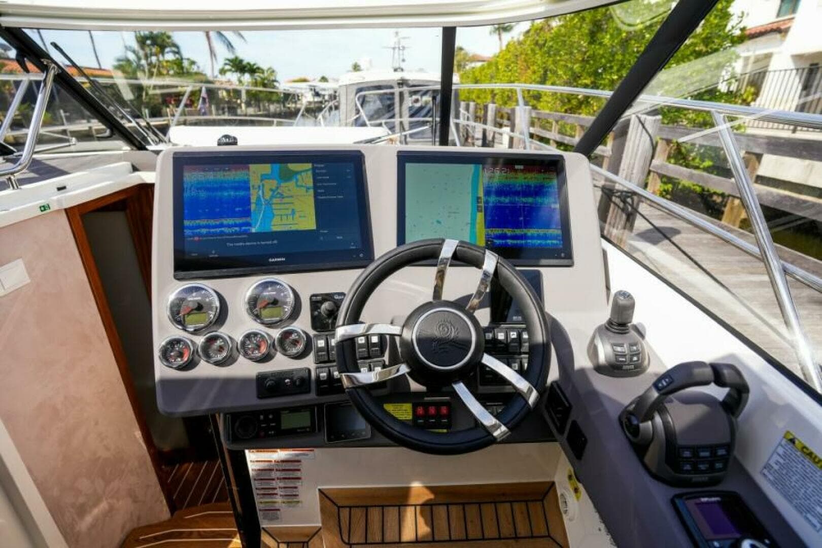 2026 Marex 360 Cabriolet Cruiser