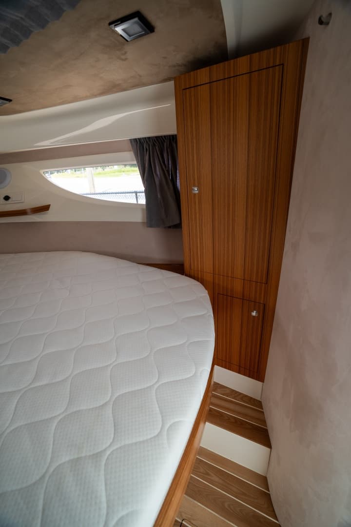 2026 Marex 360 Cabriolet Cruiser