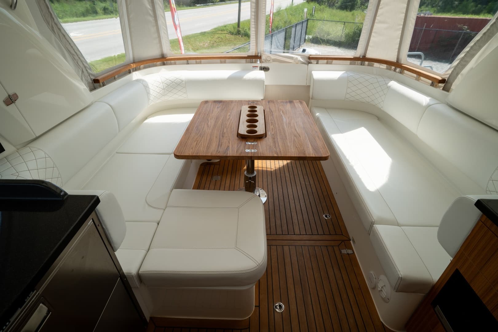 2026 Marex 360 Cabriolet Cruiser
