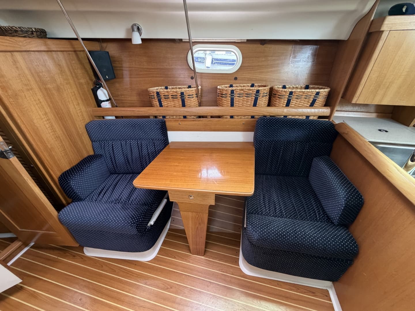 2004 Catalina Catalina 350