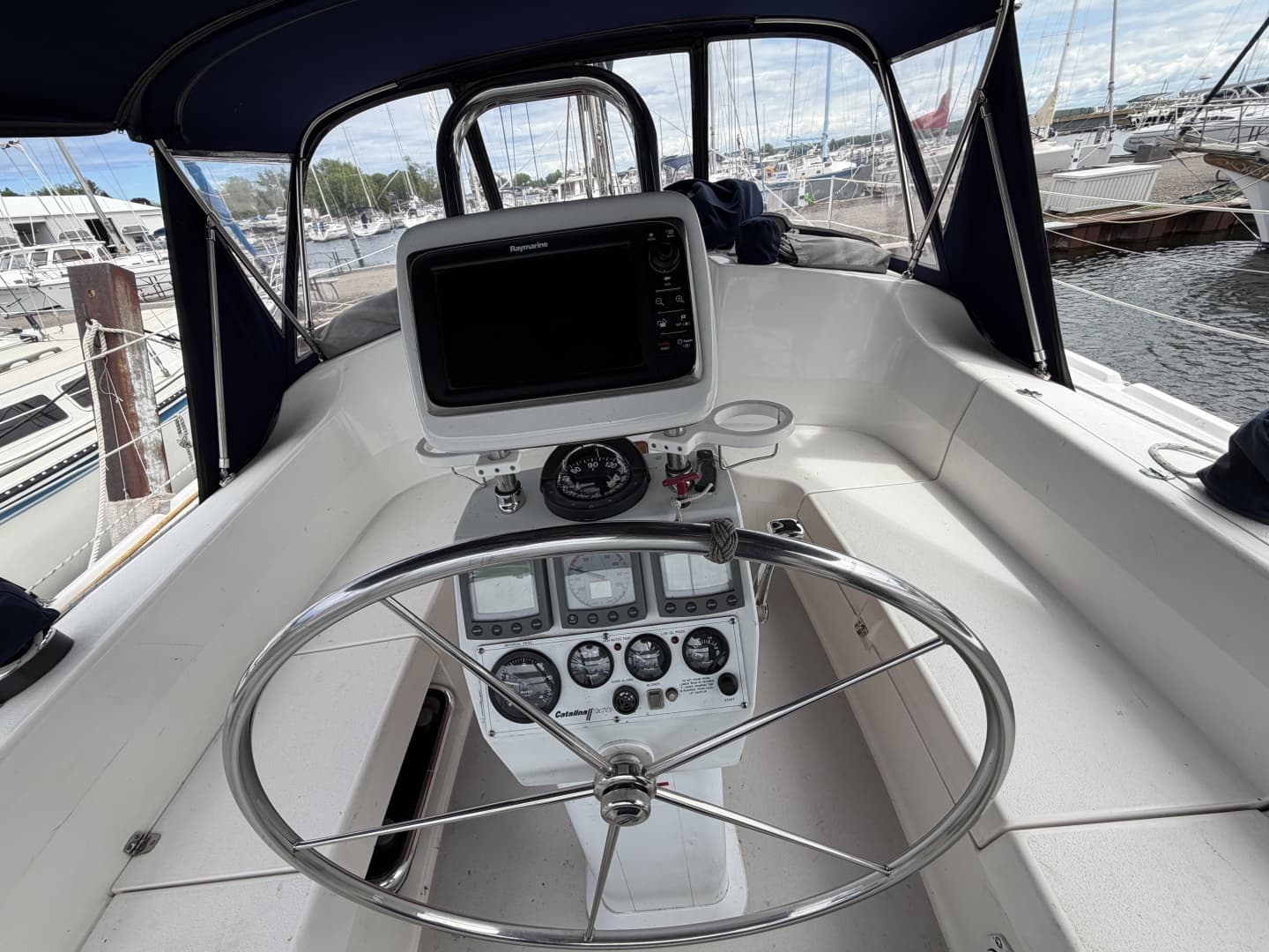 2004 Catalina Catalina 350