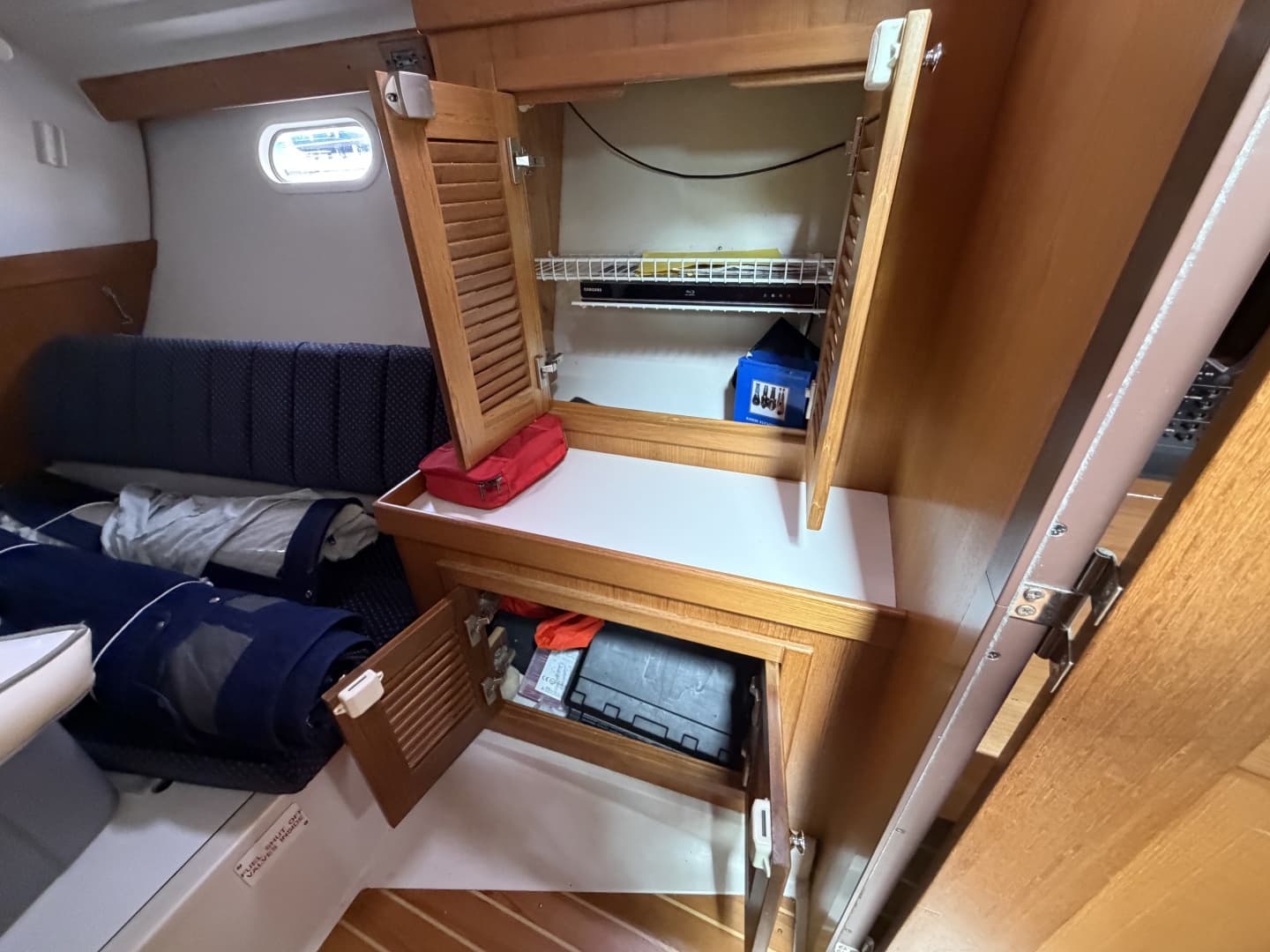 2004 Catalina Catalina 350