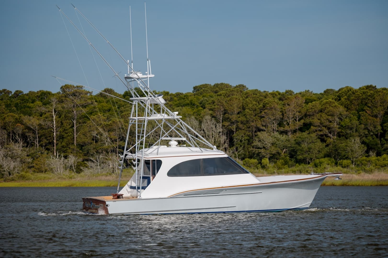 2015 Jarrett Bay Hardtop Express