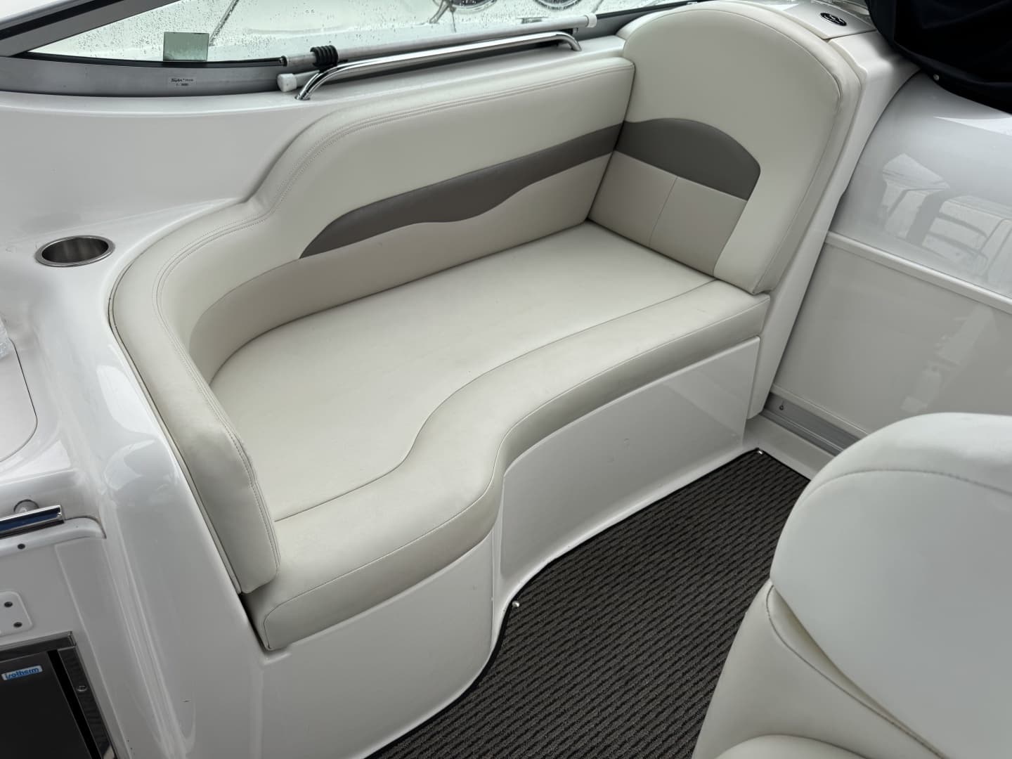 2008 Chaparral 310 Signature