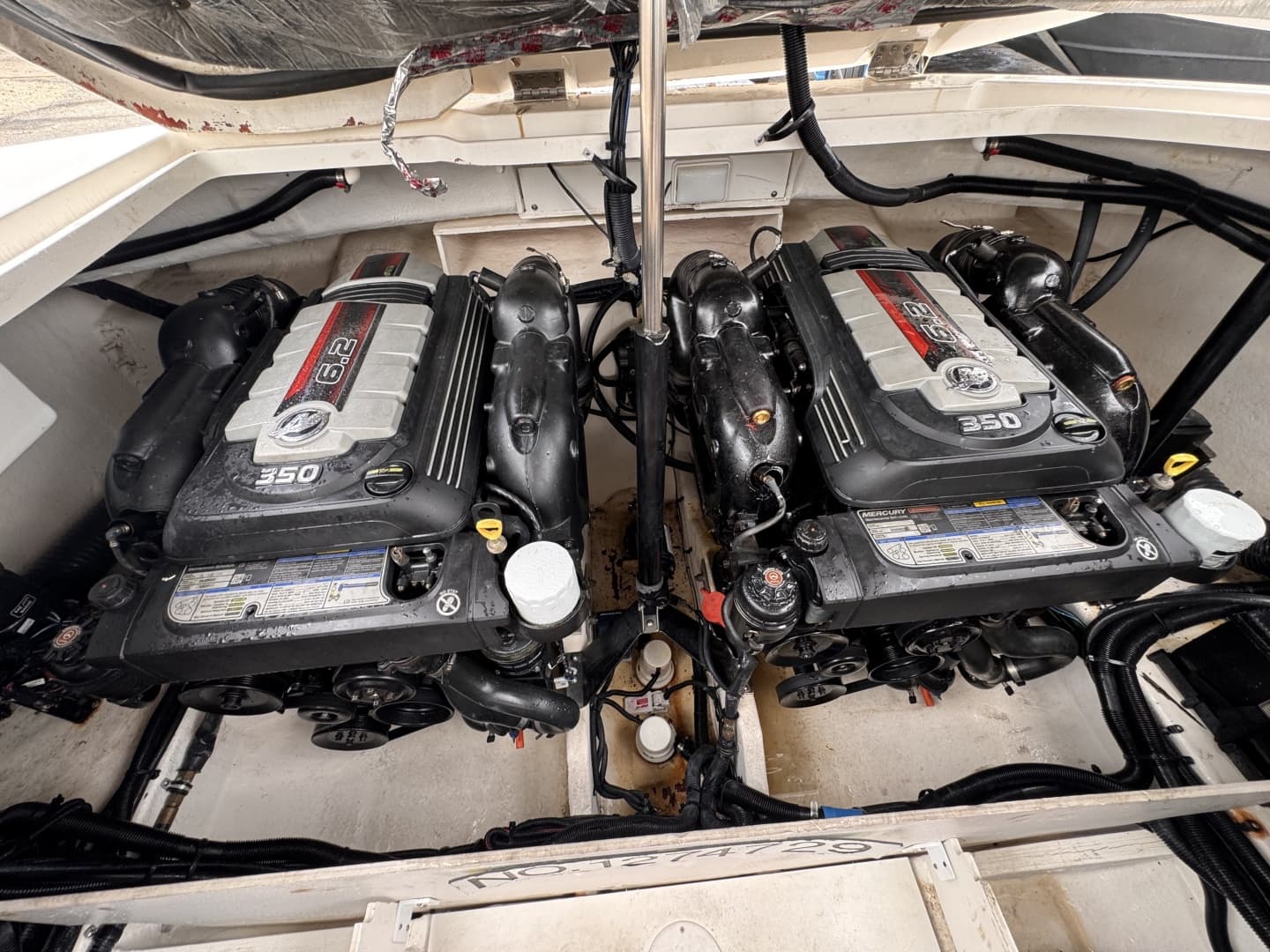 2016 Sea Ray 350 SLX