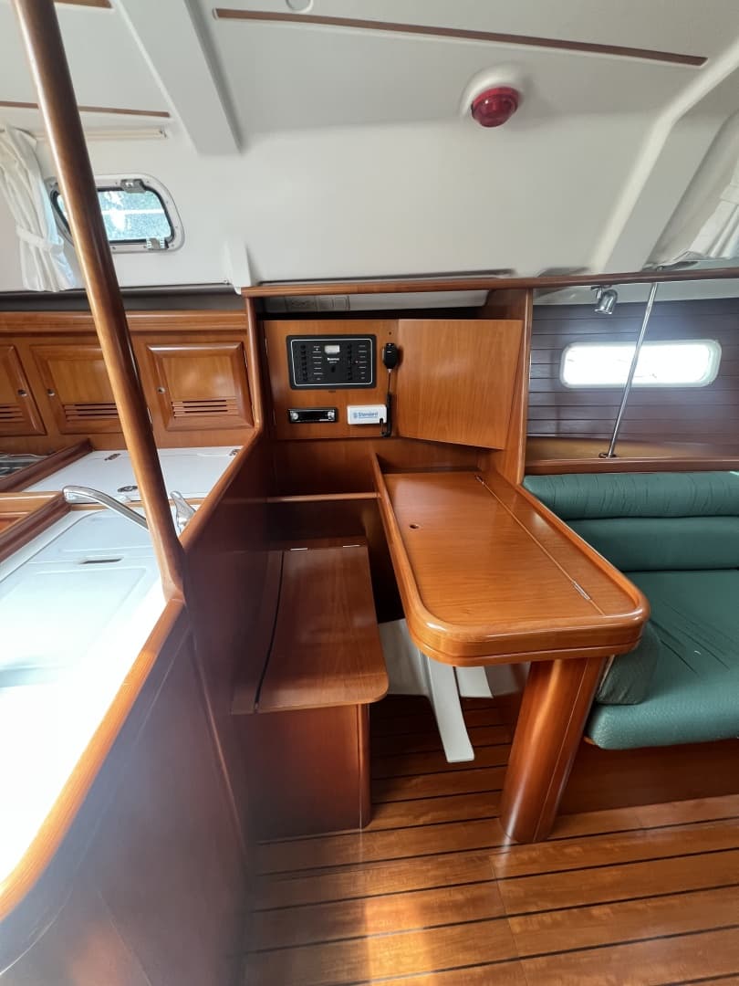 2002 Beneteau Oceanis 361