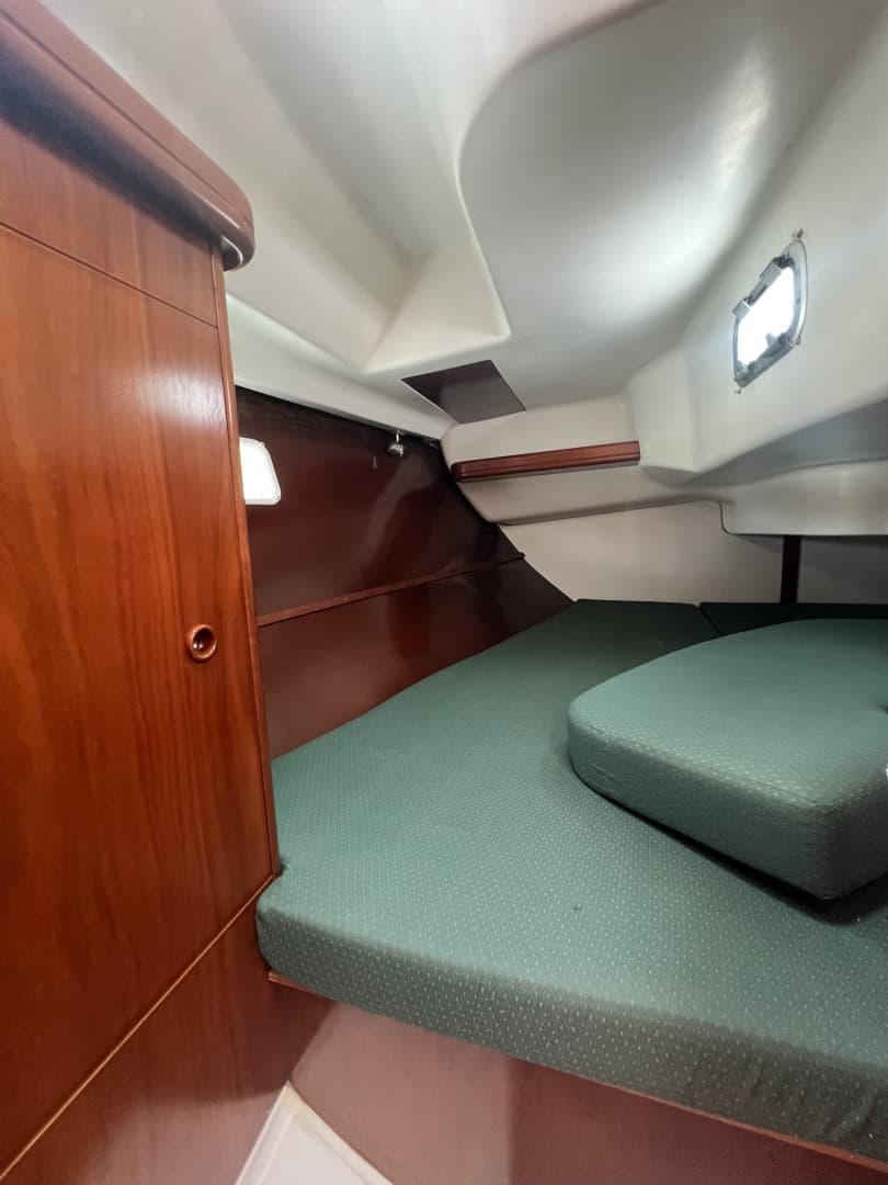 2002 Beneteau Oceanis 361