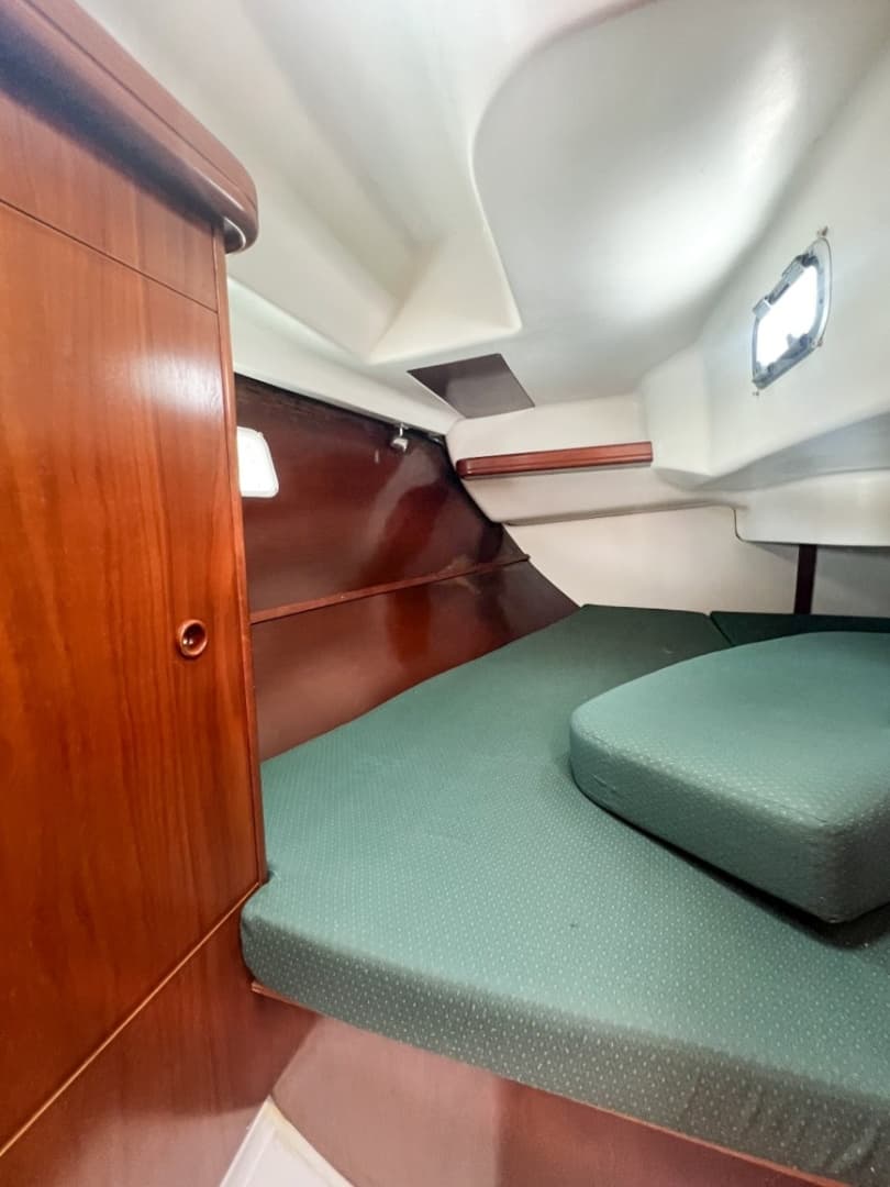 2002 Beneteau Oceanis 361