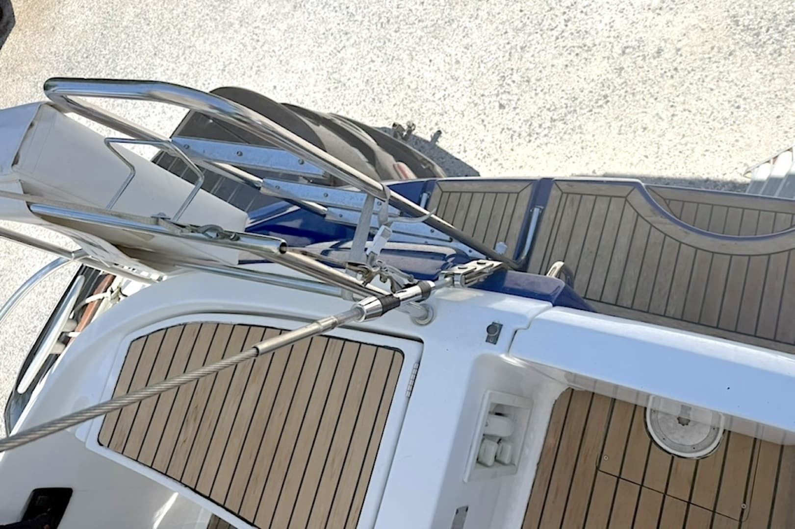 2001 Beneteau 