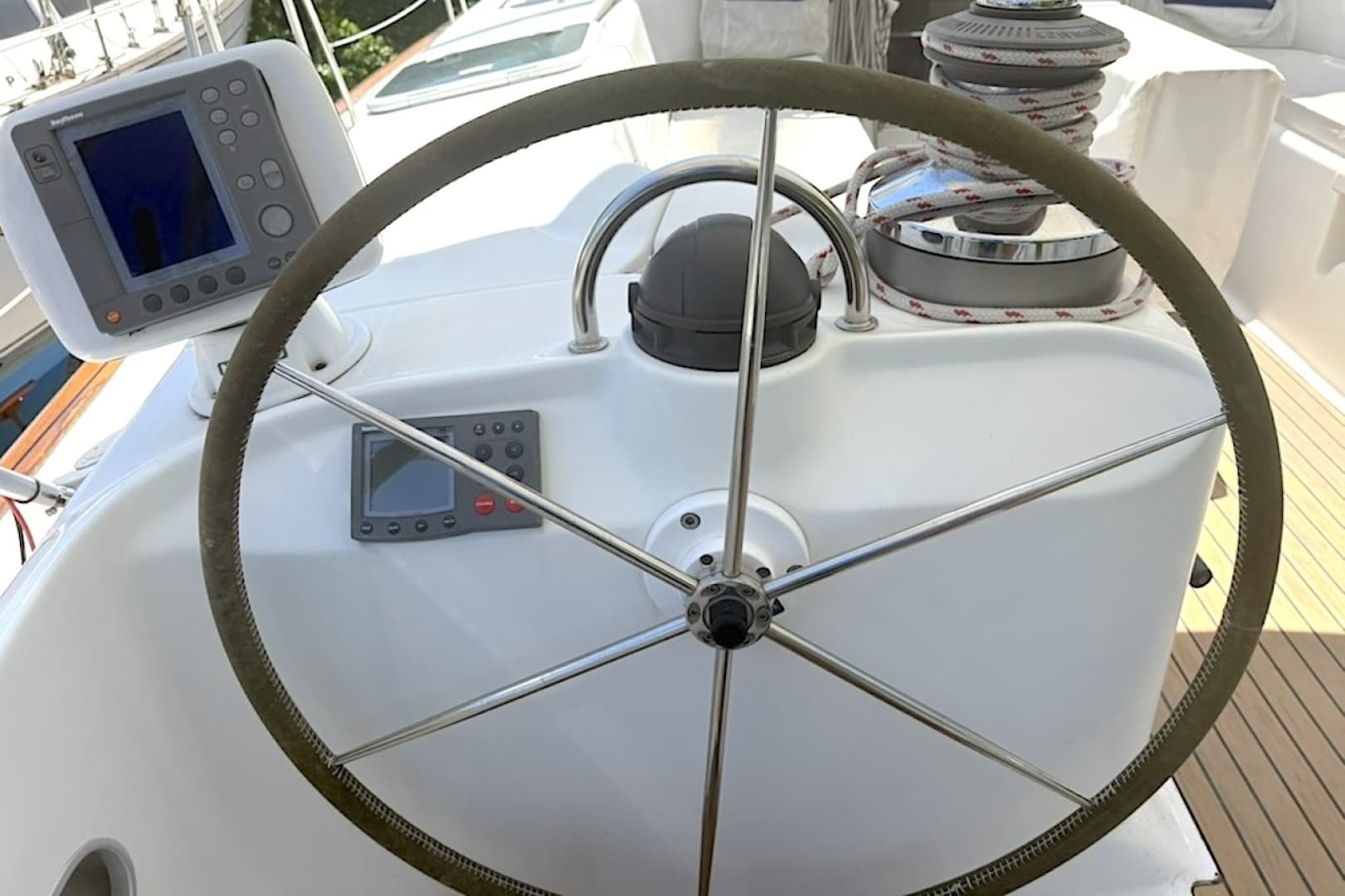 2001 Beneteau 
