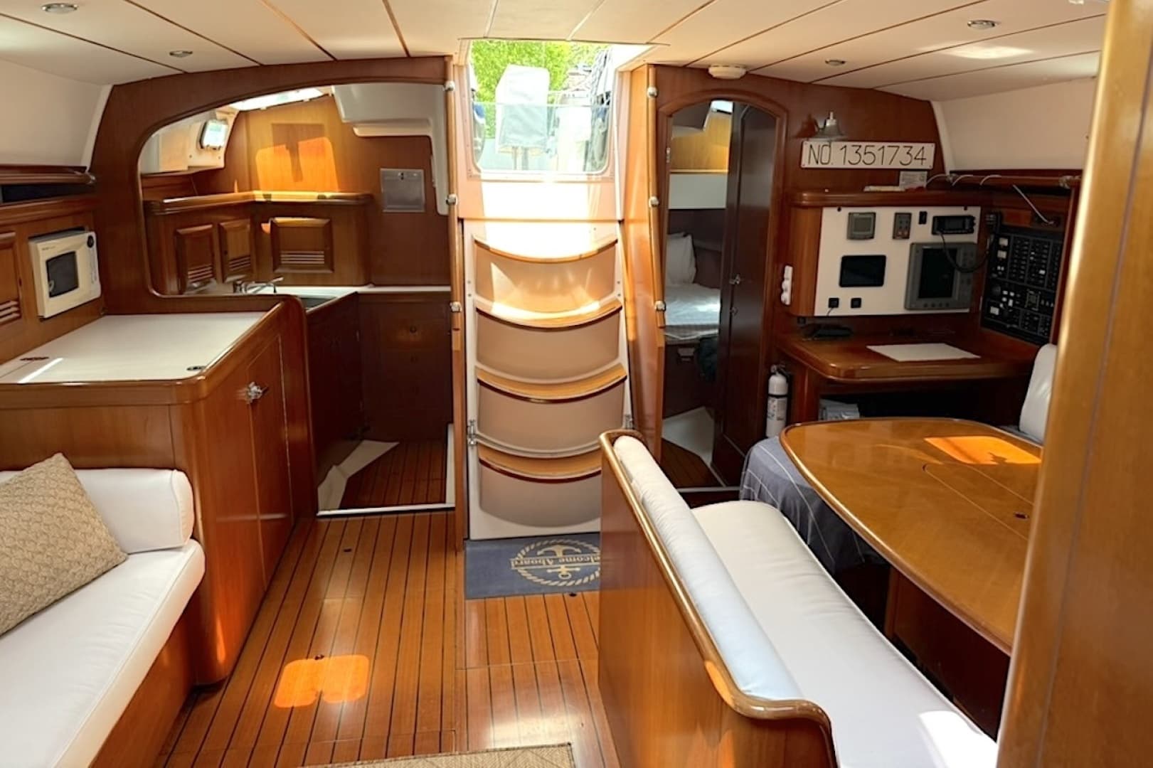 2001 Beneteau 