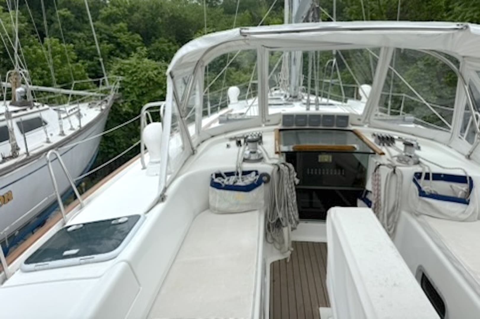 2001 Beneteau 