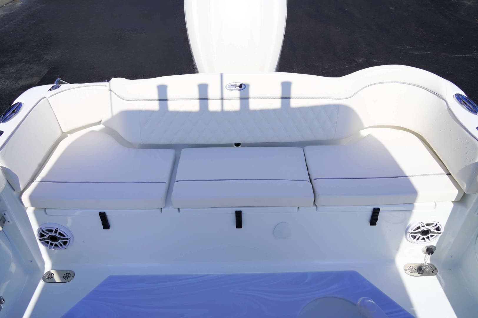 2026 Sea Hunt Ultra 255SE