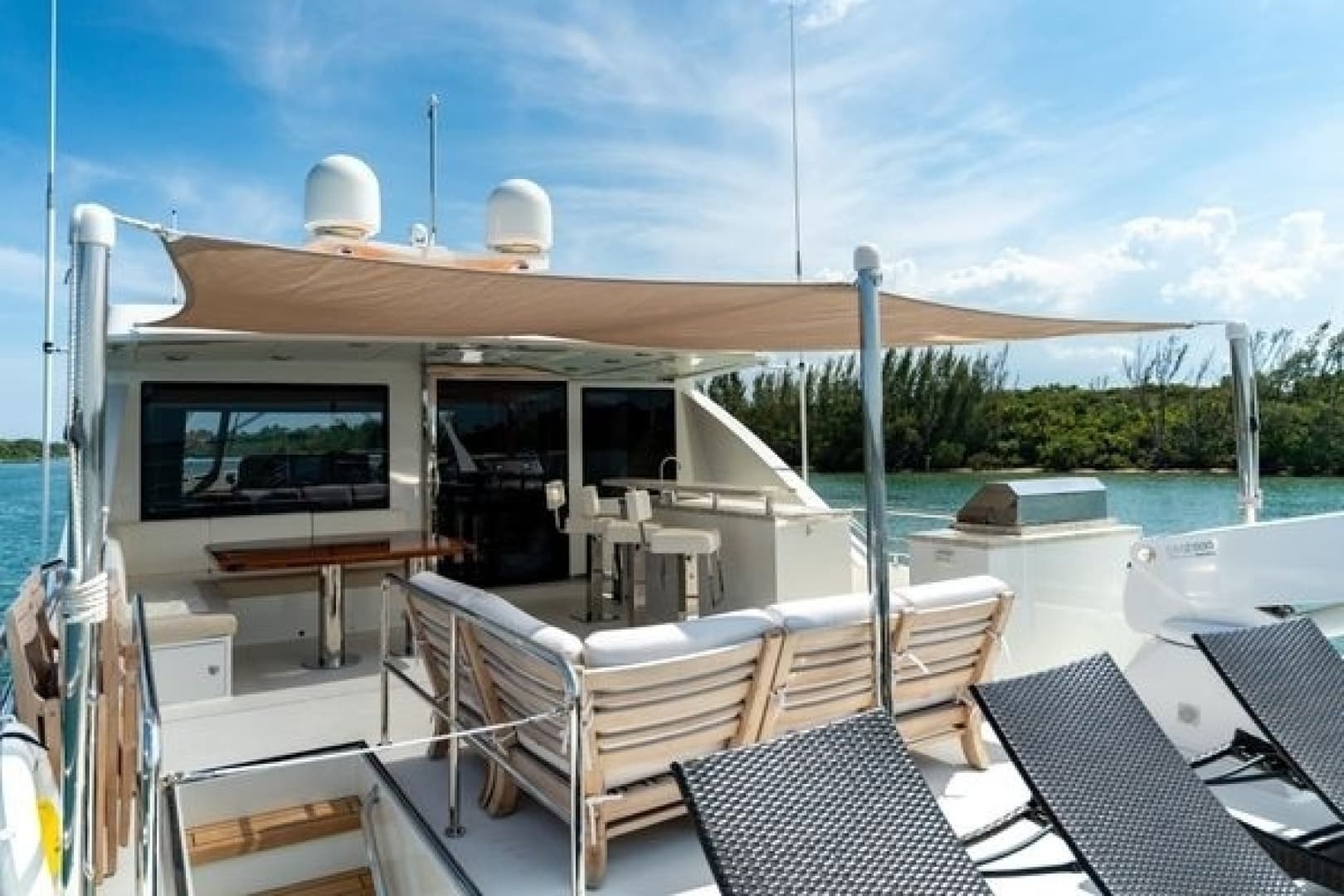 2019 Ocean Alexander Motoryacht 100