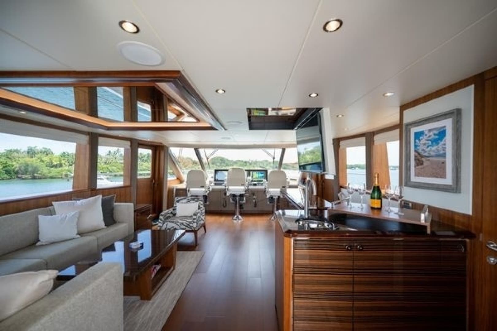 2019 Ocean Alexander Motoryacht 100