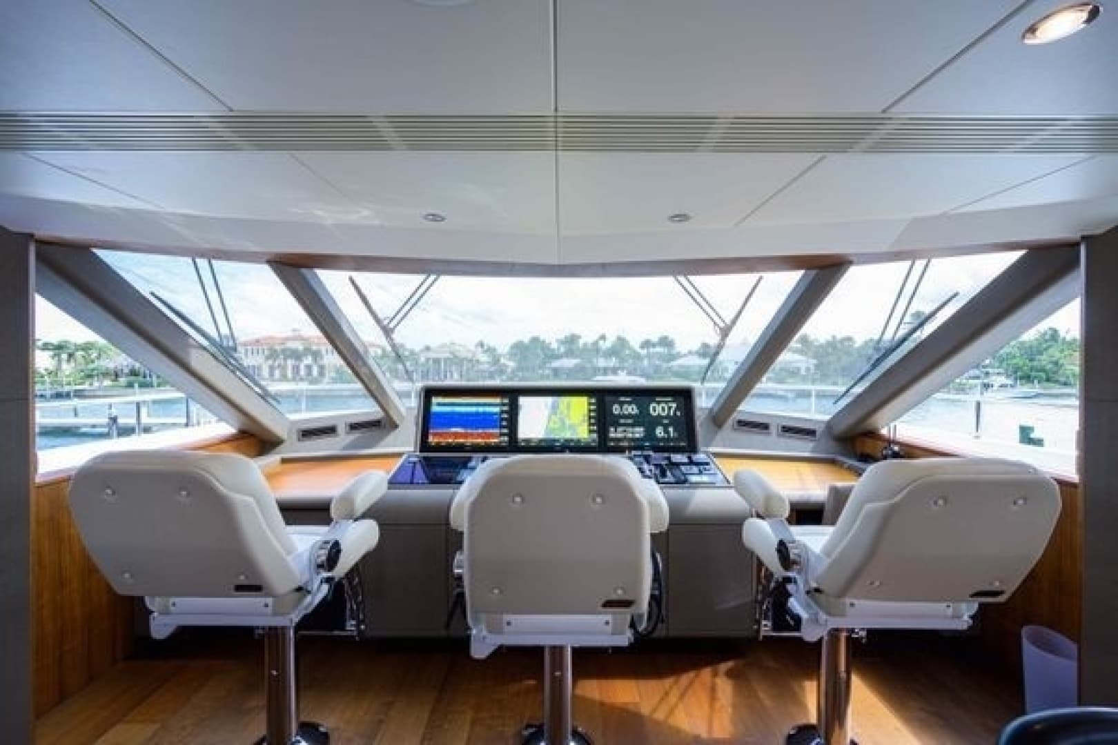 2019 Ocean Alexander Motoryacht 100