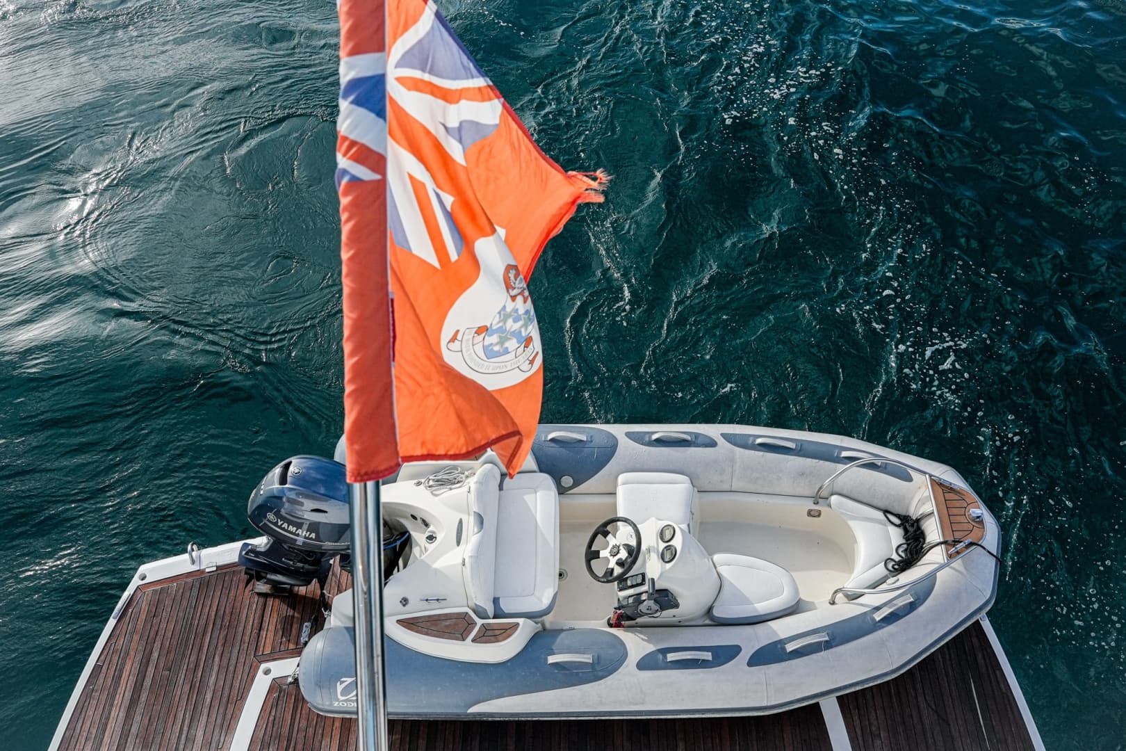 2019 Sunseeker 76 YACHT