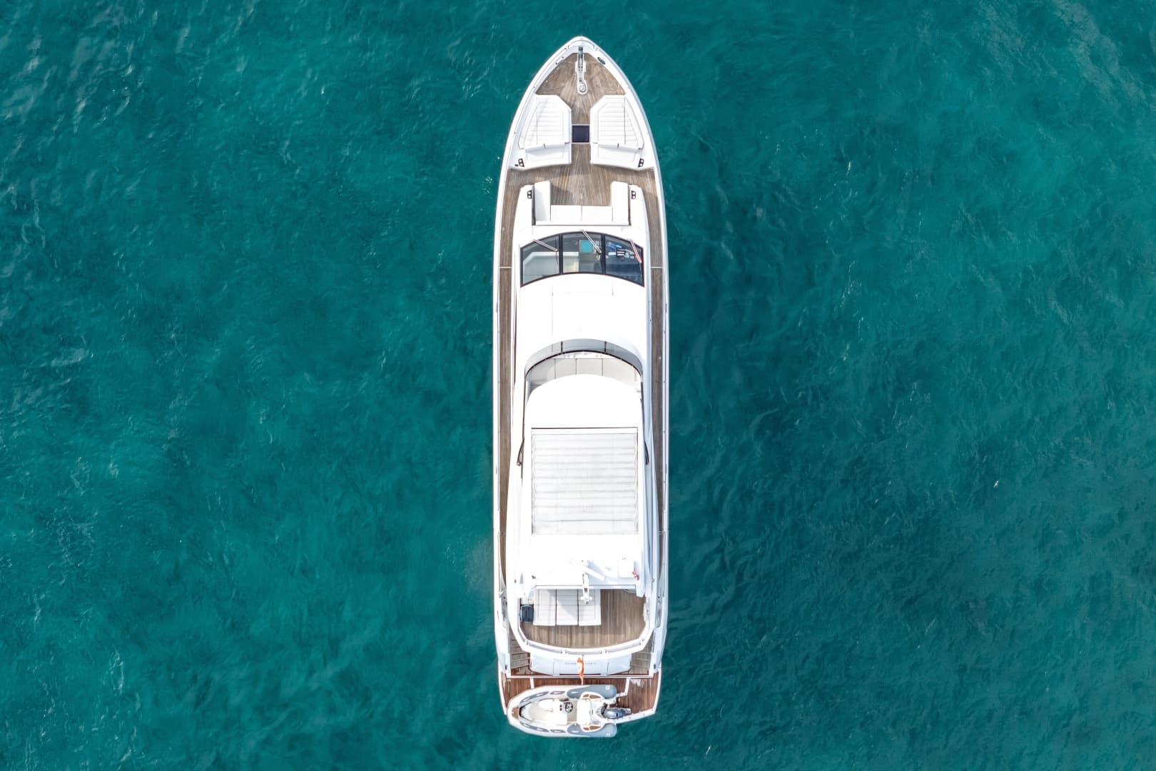 2019 Sunseeker 76 YACHT