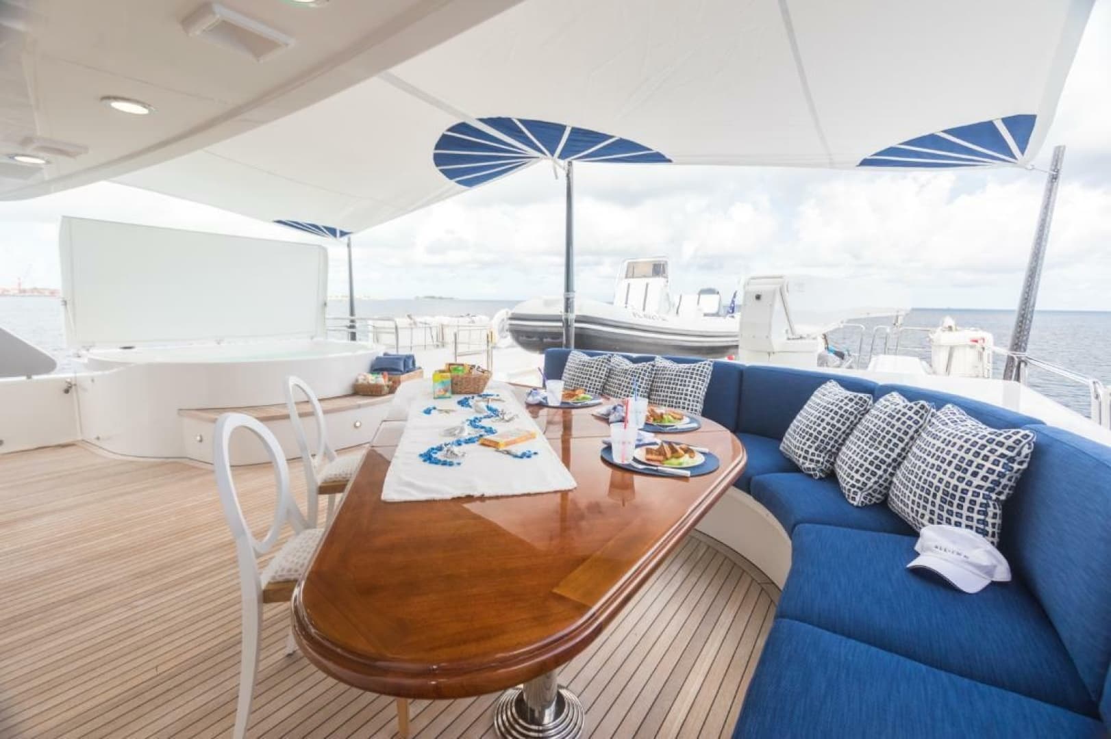 2008 Westport Westport 130 (#26) Tri-Deck