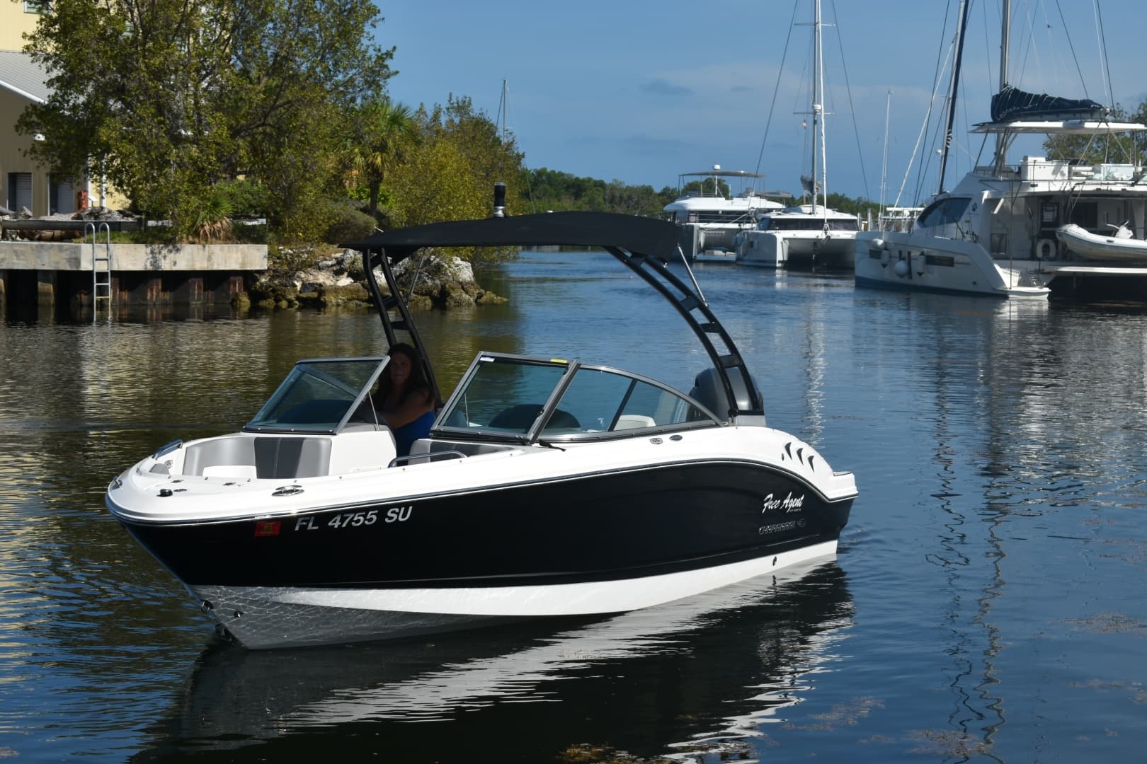 2021 Chaparral 21 SSI