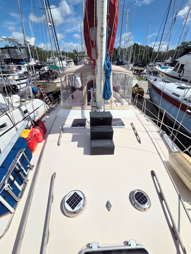 1990 Catalina Morgan Classic 41