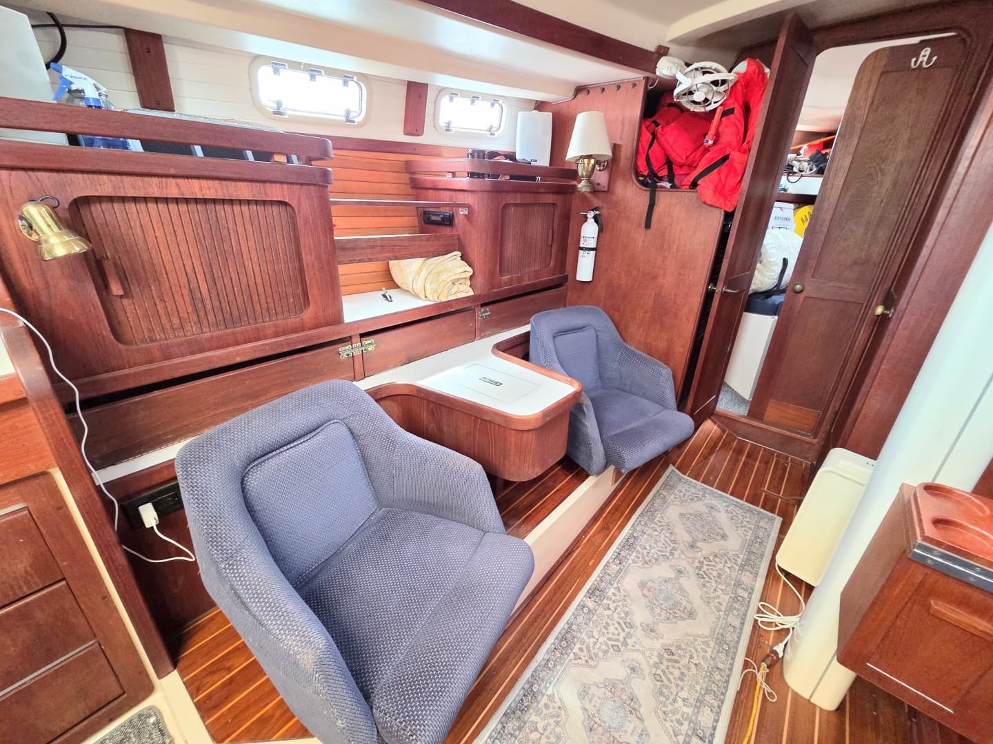 1990 Catalina Morgan Classic 41