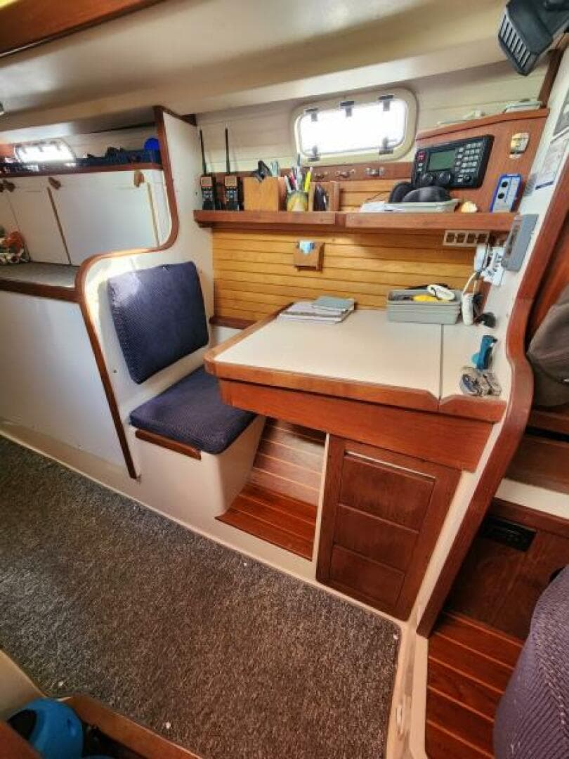 1990 Catalina Morgan Classic 41