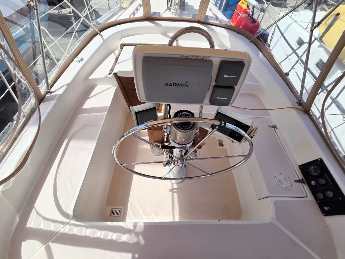 1990 Catalina Morgan Classic 41