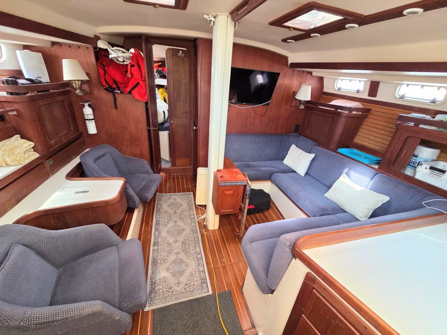 1990 Catalina Morgan Classic 41