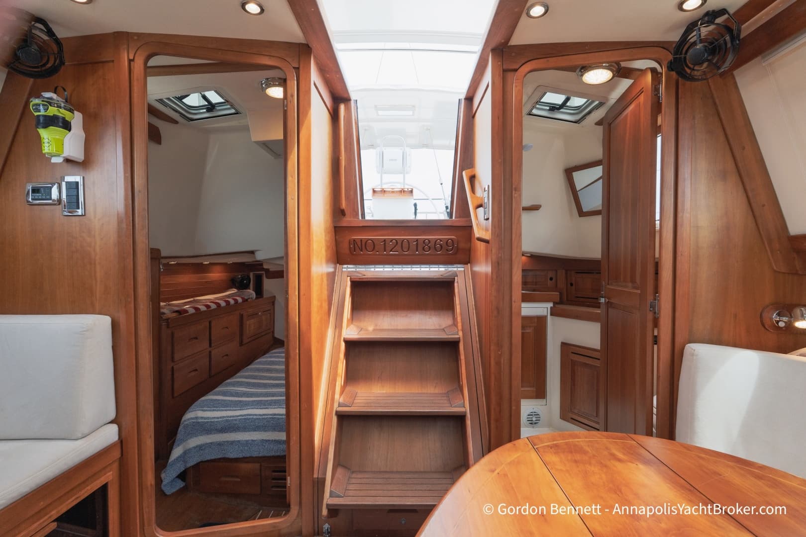 2007 Tartan 4400