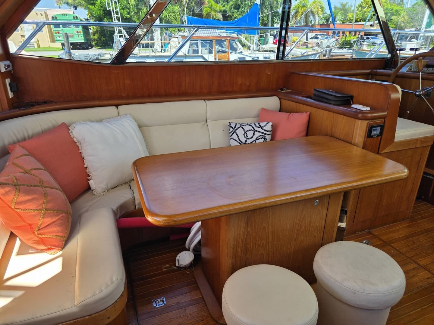 2001 Horizon Sundeck