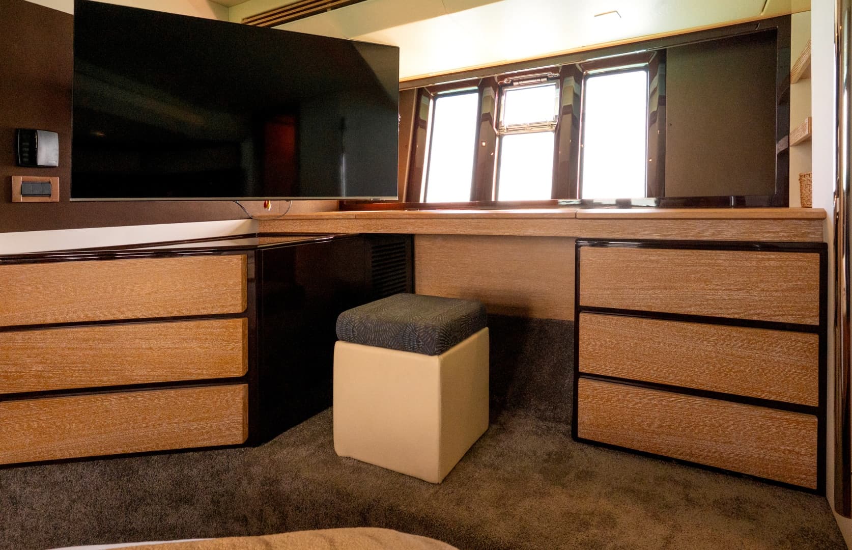 2011 Azimut 58 Fly