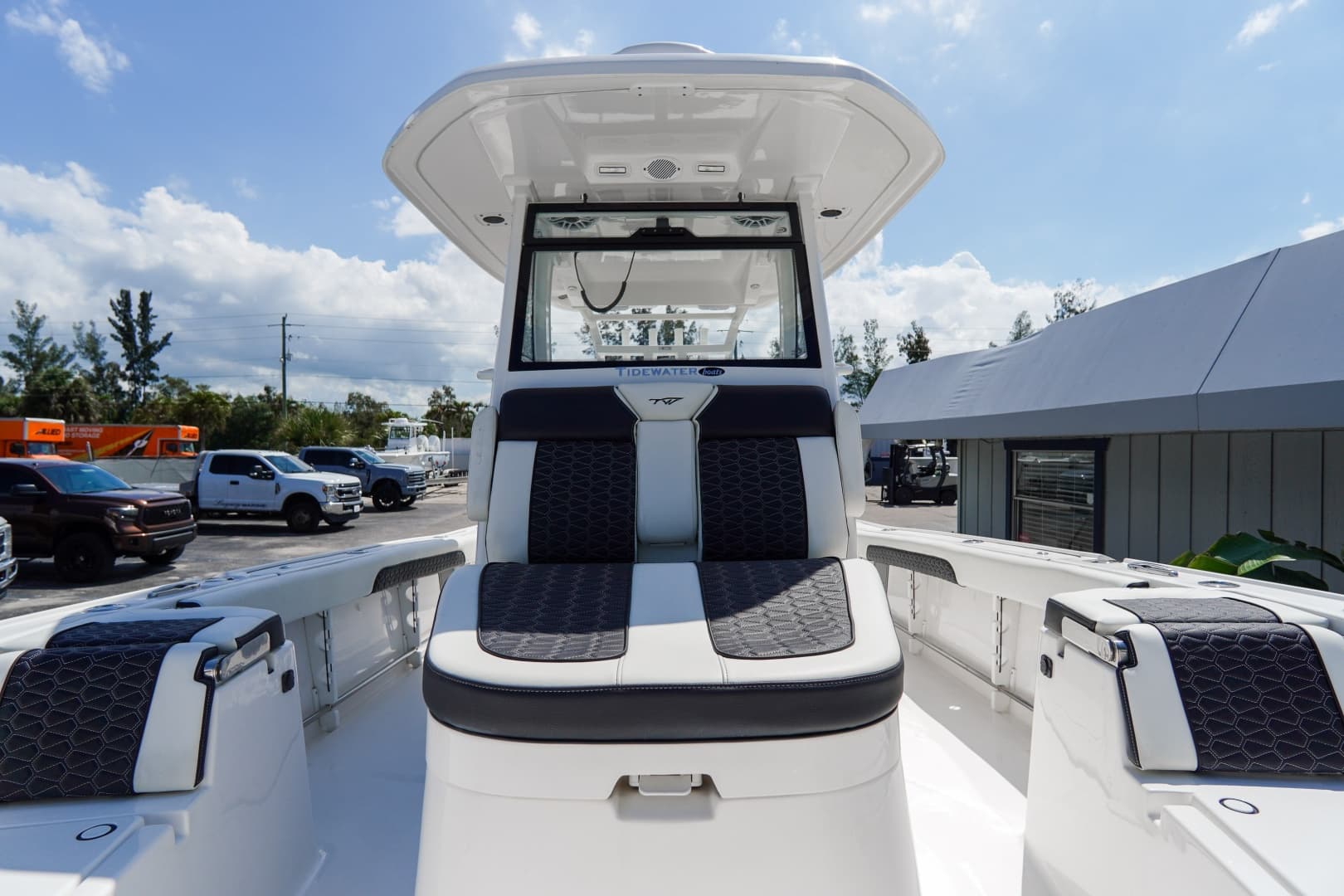 2025 Tidewater 3100 Carolina Bay