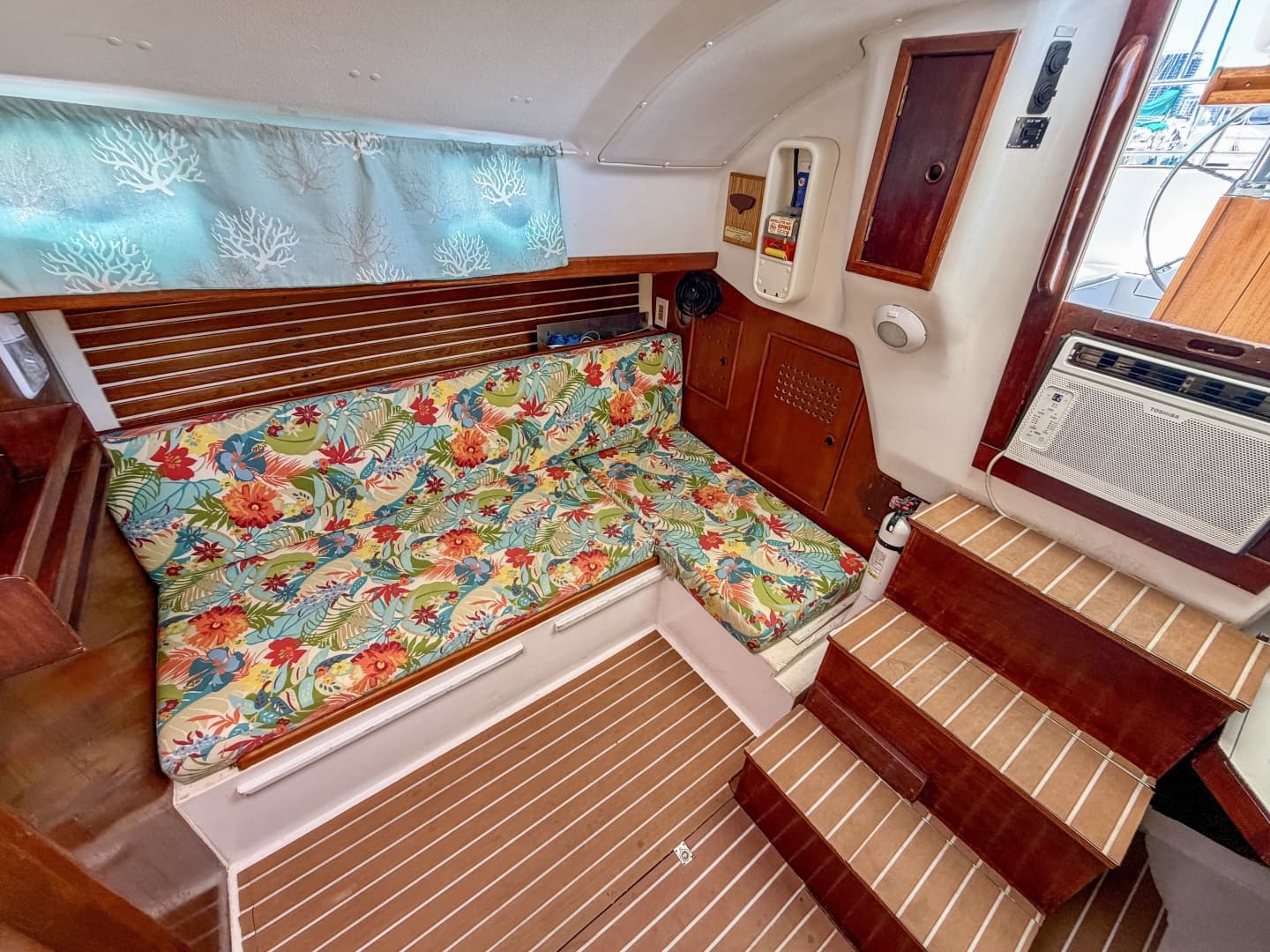 1987 Nonsuch 