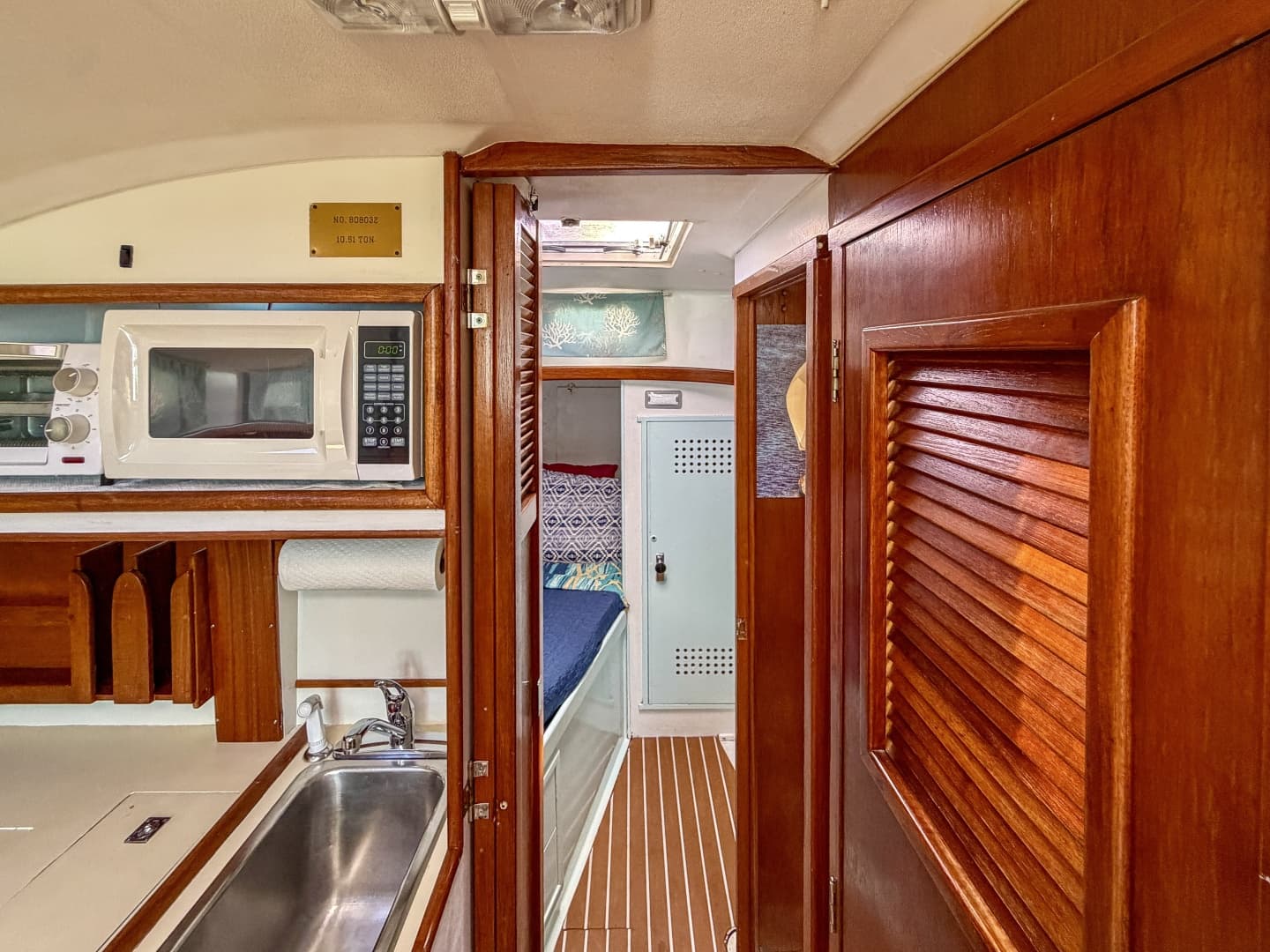 1987 Nonsuch 