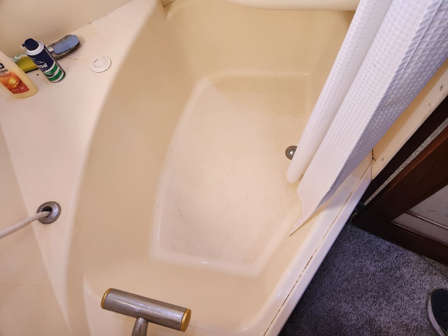 1998 Carver Voyager